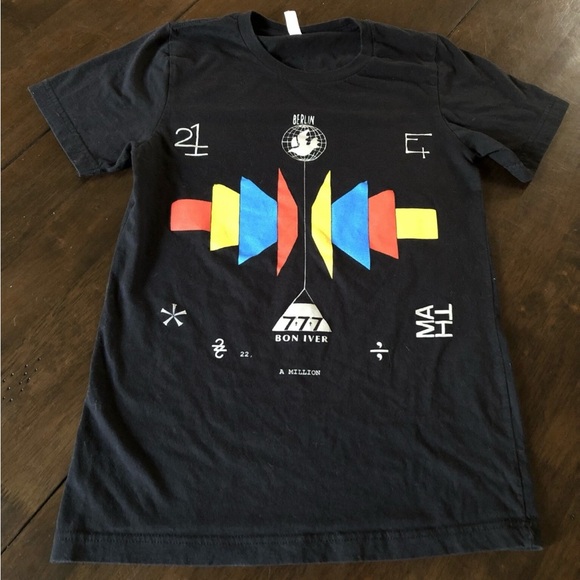 Bella Canvas Other - Bon Iver Band Berlin 22 A Million
RARE 21 Moon Water Lyrics Black T-Shirt Tee S